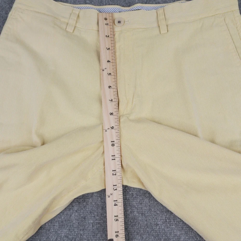 X3 Banana Republic Mens Chino Shorts Size 35 Yellow Seersucker Plaid Gingham
